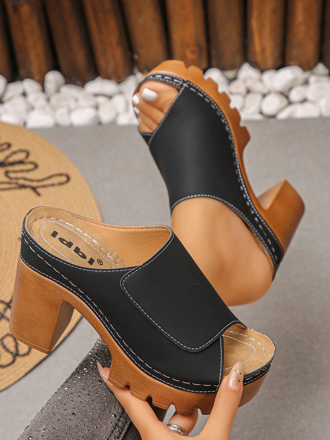 Sandalias con Tacón Elegantes y Punta redonda