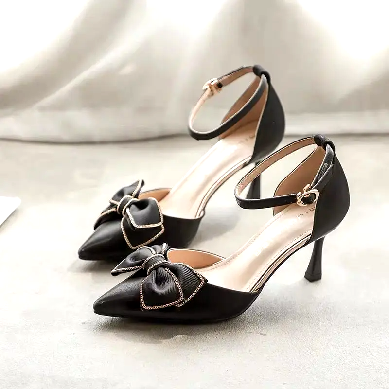 Tacones Altos con lazo de Olivino